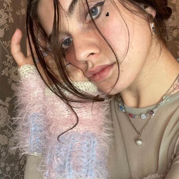 Meet your Posher, Shade - Picture 1 of 1